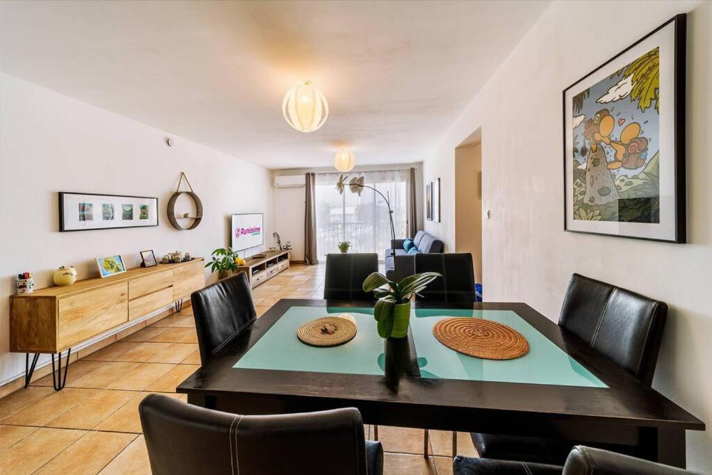 Jade - Appt 2 Chb - 4 Personnes - A 200 M Du Lagon De Saint-Pierre - Residence Avec Belle Piscine Et Parking Prive - Sur Le Front De Mer Et A 2 Pas Du Centre-Ville De St-Pierre Exteriör bild